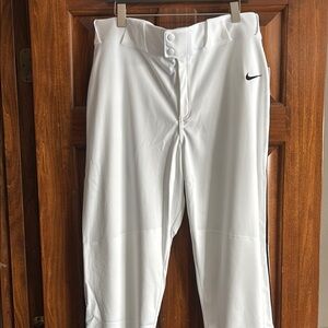2 pairs for the price of one!
Nike White w/Black Piping Men's Baseball Pants